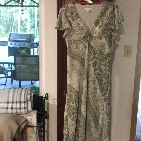 Dress Barn Dresses & Skirts - Dress Barn size 16
